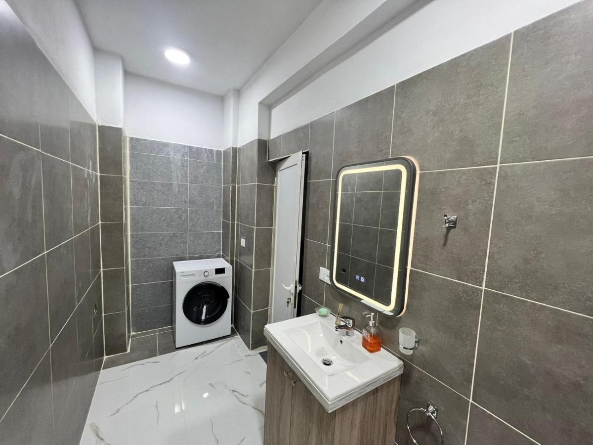 Twins Apartment Permet Ngoại thất bức ảnh