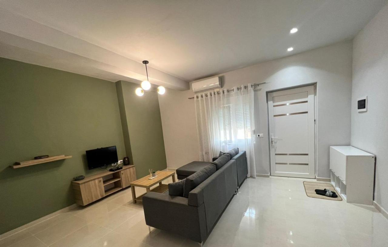 Twins Apartment Permet Ngoại thất bức ảnh