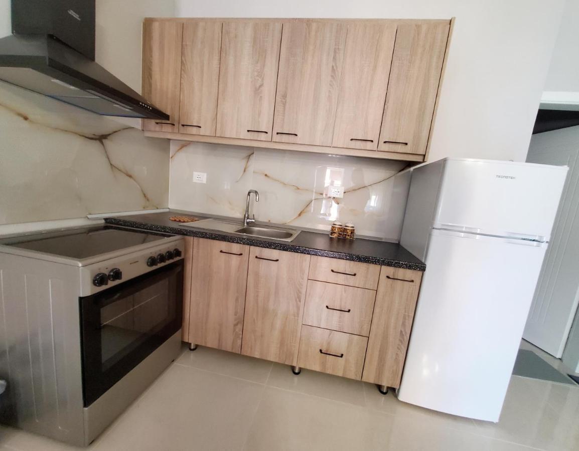 Twins Apartment Permet Ngoại thất bức ảnh