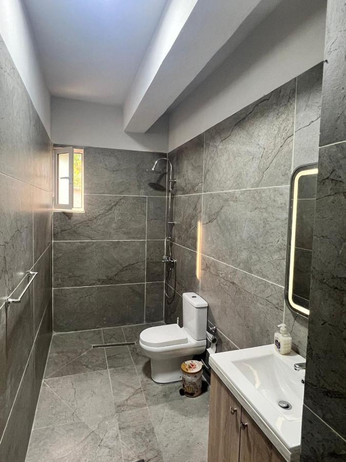 Twins Apartment Permet Ngoại thất bức ảnh