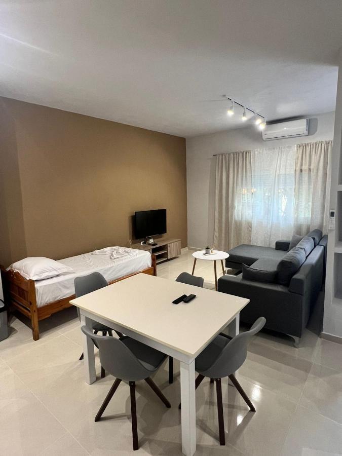 Twins Apartment Permet Ngoại thất bức ảnh