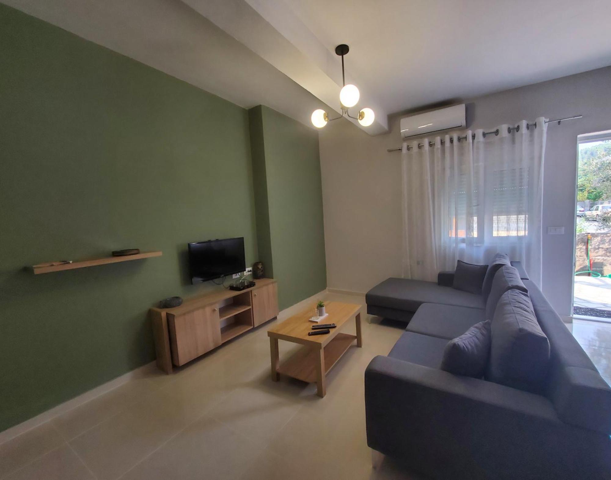 Twins Apartment Permet Ngoại thất bức ảnh