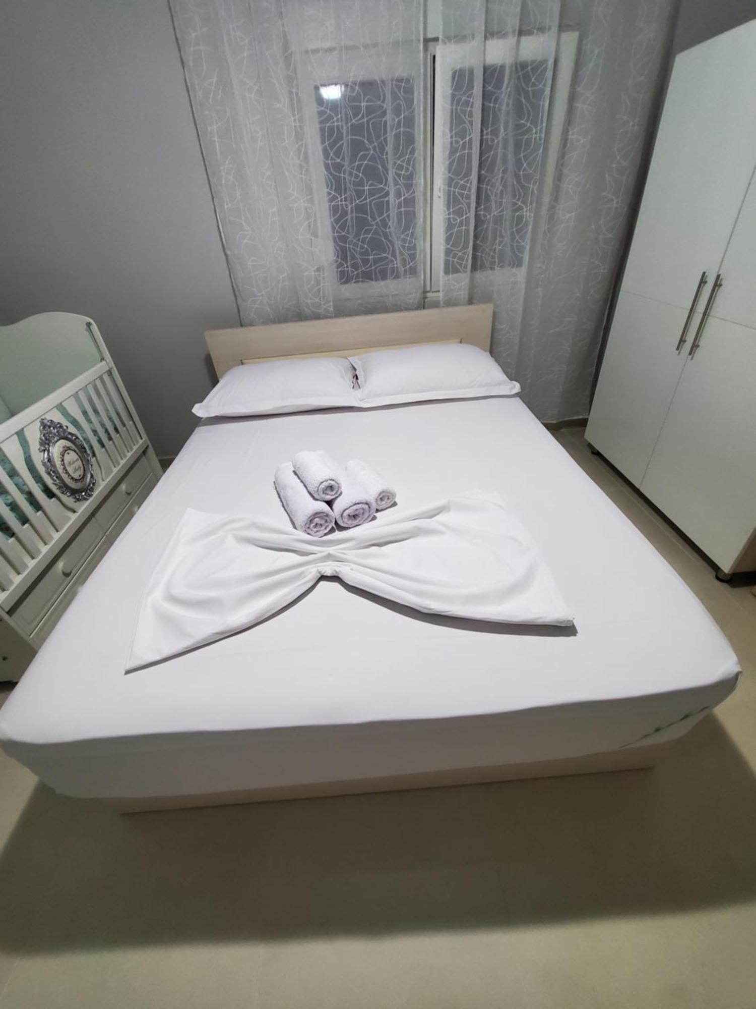 Twins Apartment Permet Ngoại thất bức ảnh